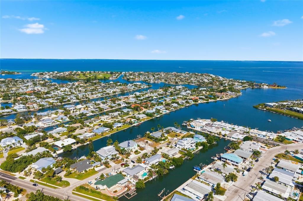 待售: $1,395,000 (3 贝兹, 3 浴室, 1627 平方英尺)