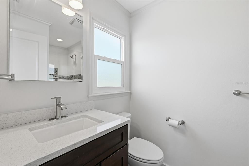 待售: $1,395,000 (3 贝兹, 3 浴室, 1627 平方英尺)