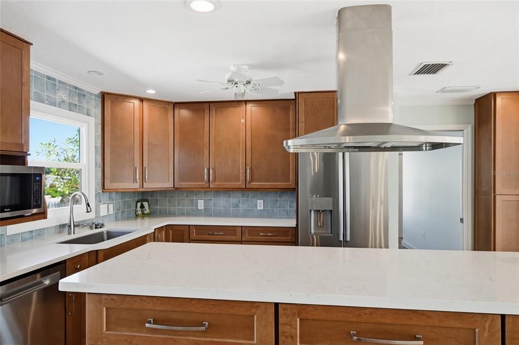 待售: $1,395,000 (3 贝兹, 3 浴室, 1627 平方英尺)