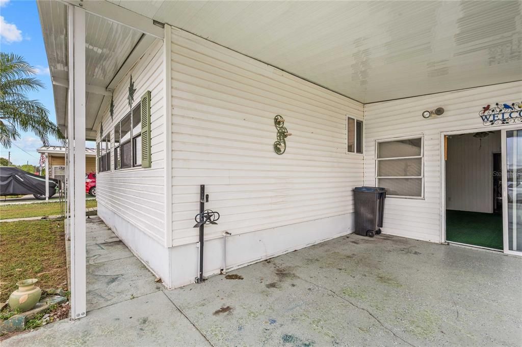 待售: $123,000 (2 贝兹, 2 浴室, 1008 平方英尺)