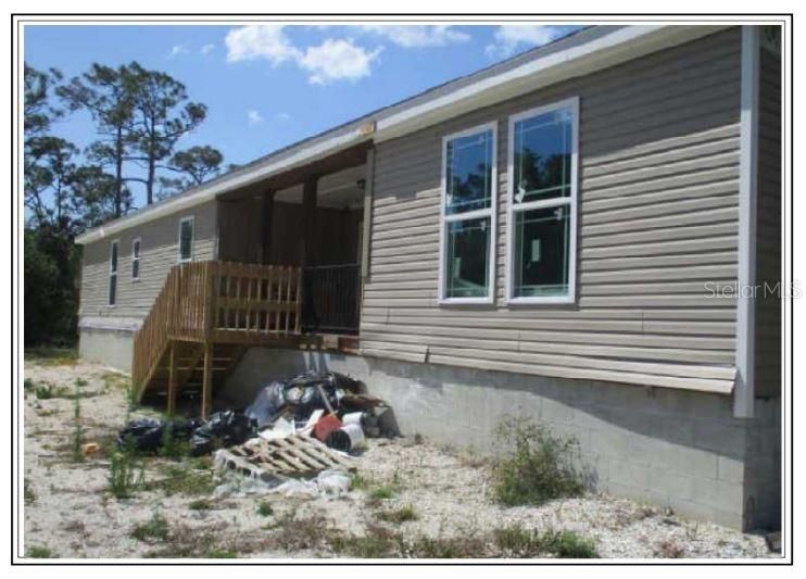 Под контрактом: $270,000 (4 спален, 3 ванн, 2204 Квадратных фут)