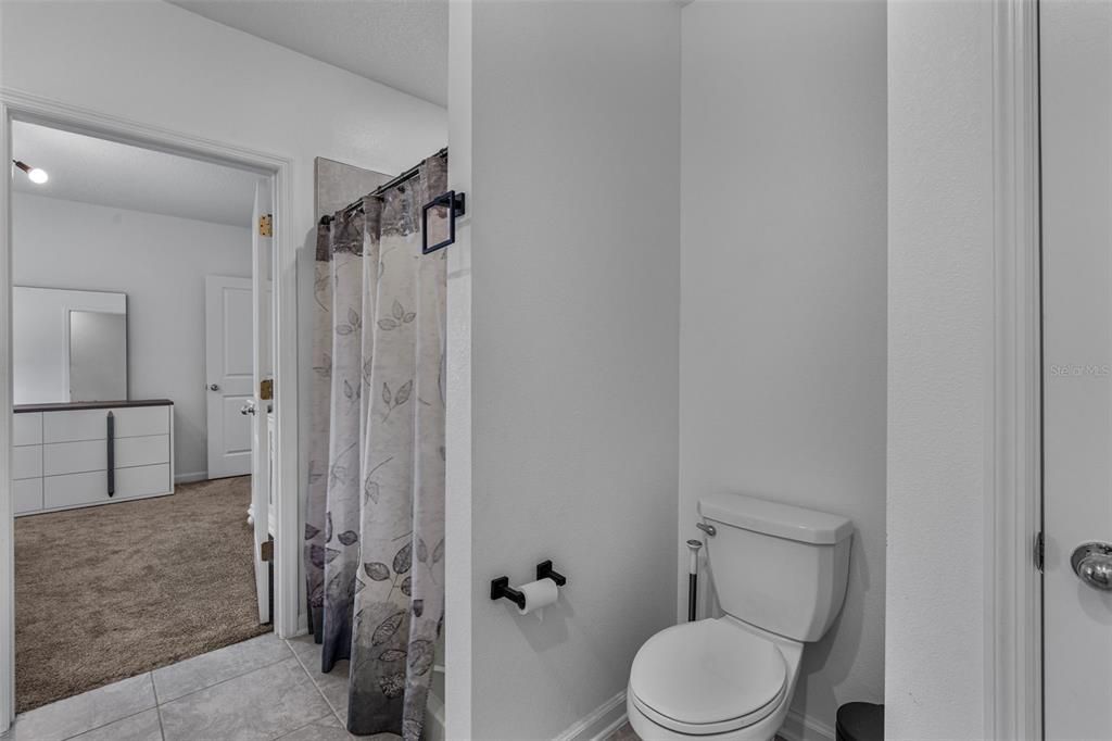 待售: $335,000 (3 贝兹, 2 浴室, 1330 平方英尺)