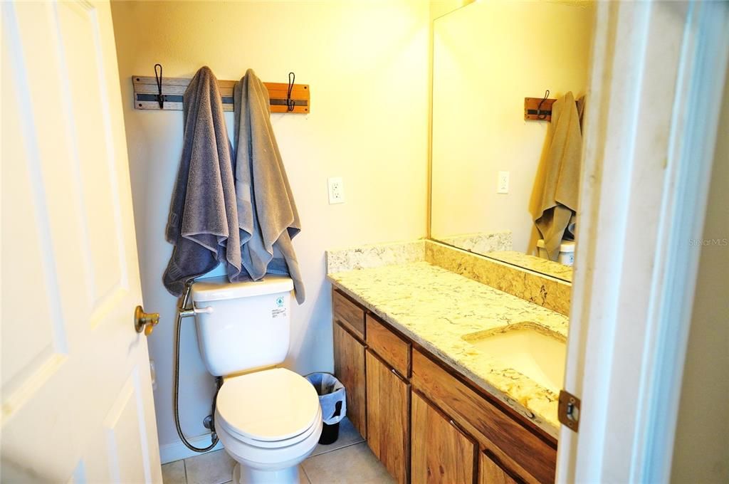 For Rent: $1,350 (2 beds, 2 baths, 1032 Square Feet)