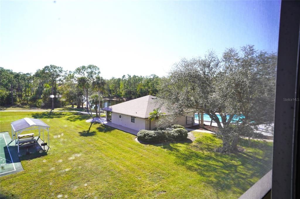 For Rent: $1,350 (2 beds, 2 baths, 1032 Square Feet)