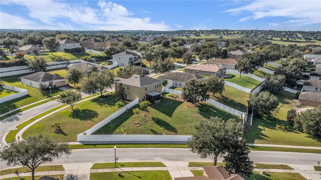 En Venta: $530,000 (4 camas, 2 baños, 2590 Pies cuadrados)