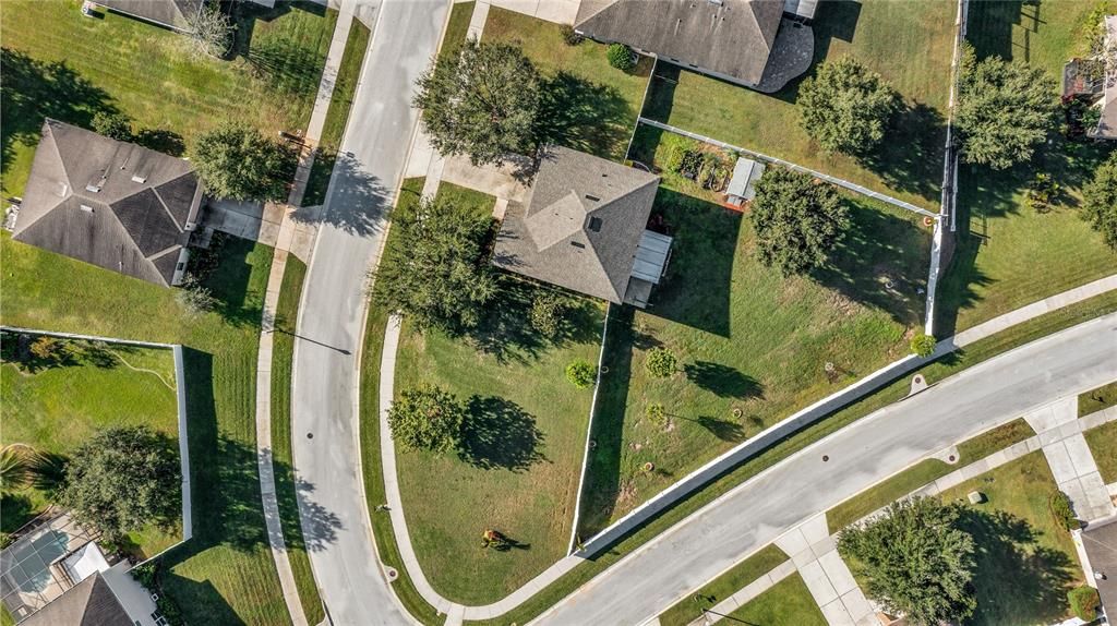 En Venta: $530,000 (4 camas, 2 baños, 2590 Pies cuadrados)