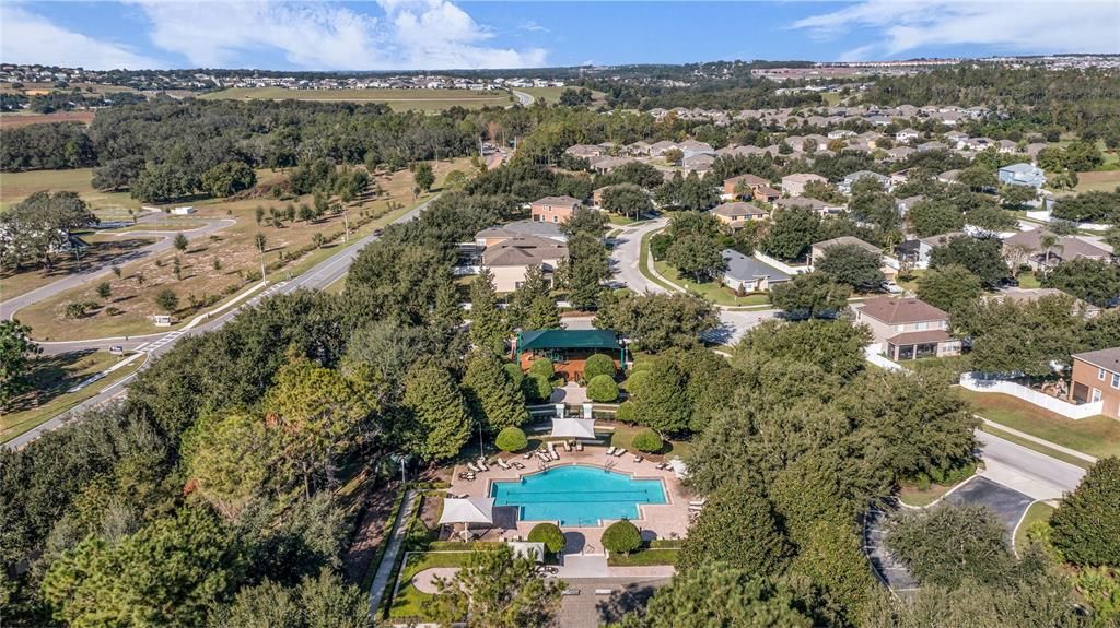 En Venta: $530,000 (4 camas, 2 baños, 2590 Pies cuadrados)