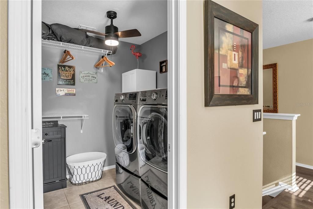 En Venta: $530,000 (4 camas, 2 baños, 2590 Pies cuadrados)