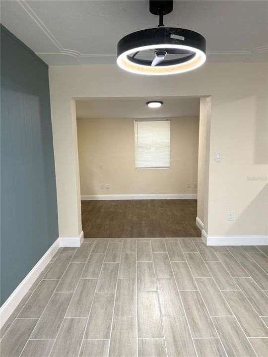 Active With Contract: $339,900 (3 beds, 2 baths, 1618 Square Feet)