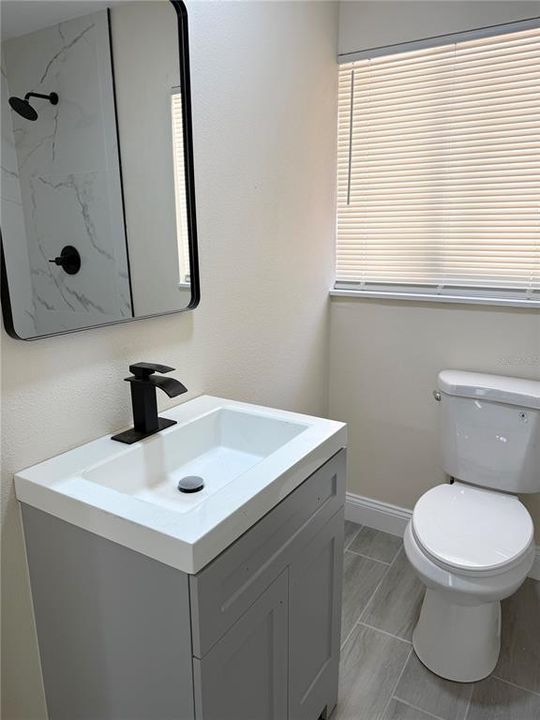 Active With Contract: $339,900 (3 beds, 2 baths, 1618 Square Feet)