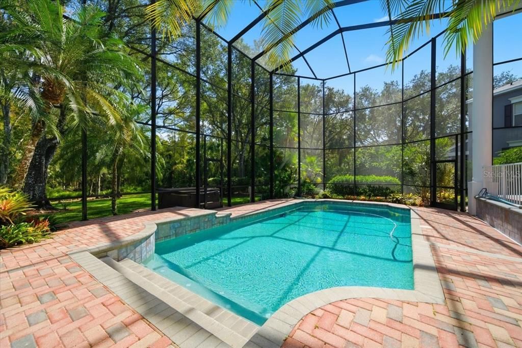 En Venta: $1,400,000 (4 camas, 5 baños, 5210 Pies cuadrados)