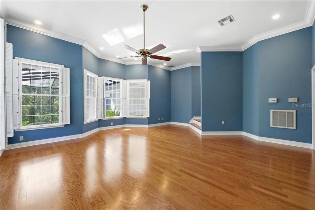 En Venta: $1,400,000 (4 camas, 5 baños, 5210 Pies cuadrados)