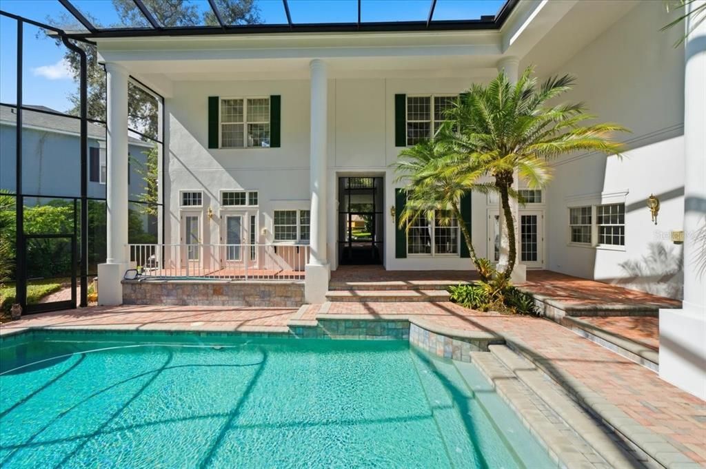 En Venta: $1,400,000 (4 camas, 5 baños, 5210 Pies cuadrados)