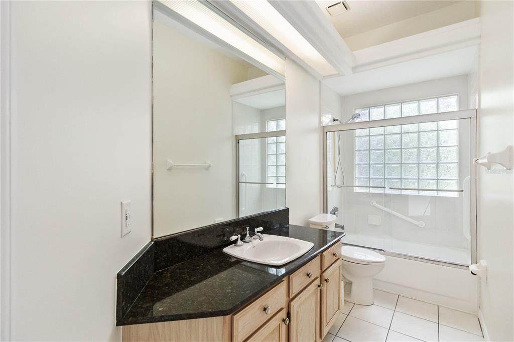 В аренду: $5,200 (4 спален, 3 ванн, 3045 Квадратных фут)