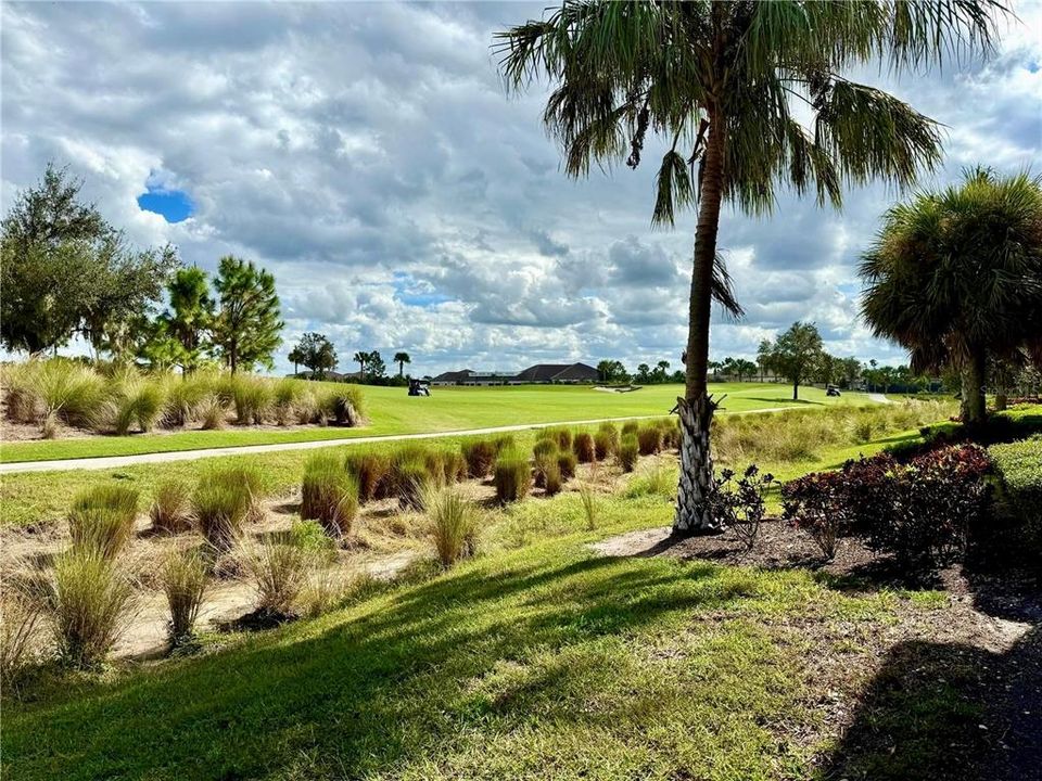 На продажу: $399,000 (2 спален, 2 ванн, 1336 Квадратных фут)