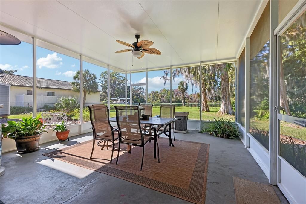 For Sale: $749,000 (5 beds, 3 baths, 3280 Square Feet)