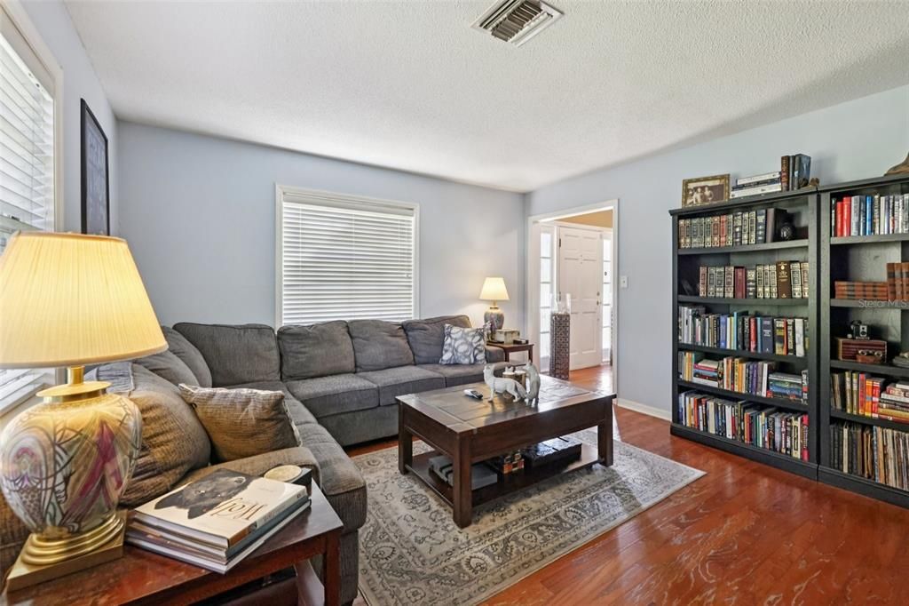 For Sale: $749,000 (5 beds, 3 baths, 3280 Square Feet)