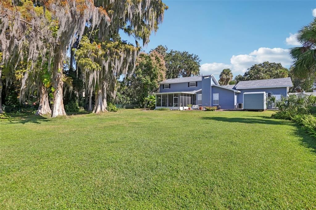 For Sale: $749,000 (5 beds, 3 baths, 3280 Square Feet)