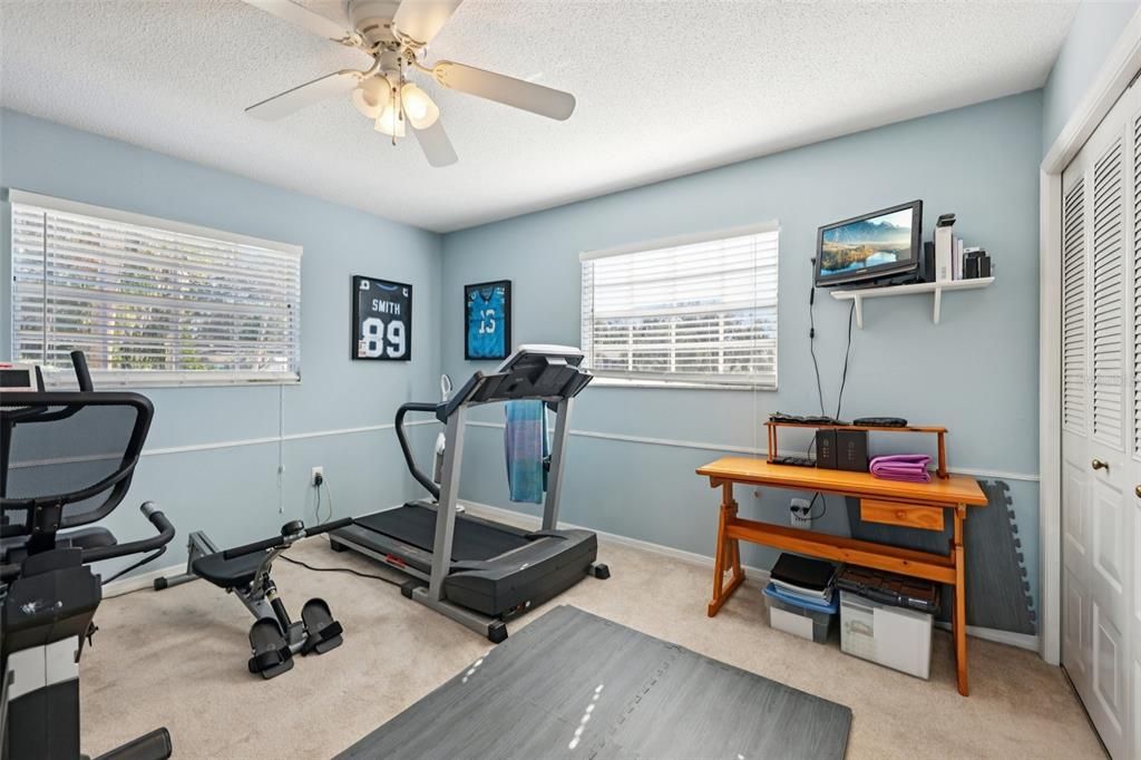 For Sale: $749,000 (5 beds, 3 baths, 3280 Square Feet)