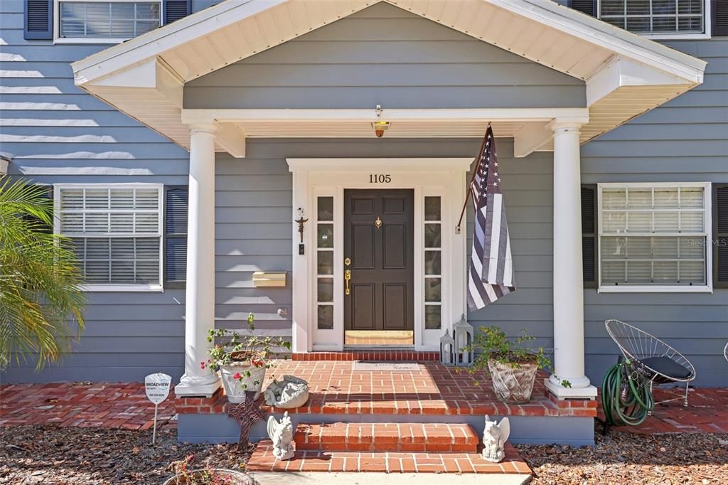 For Sale: $749,000 (5 beds, 3 baths, 3280 Square Feet)