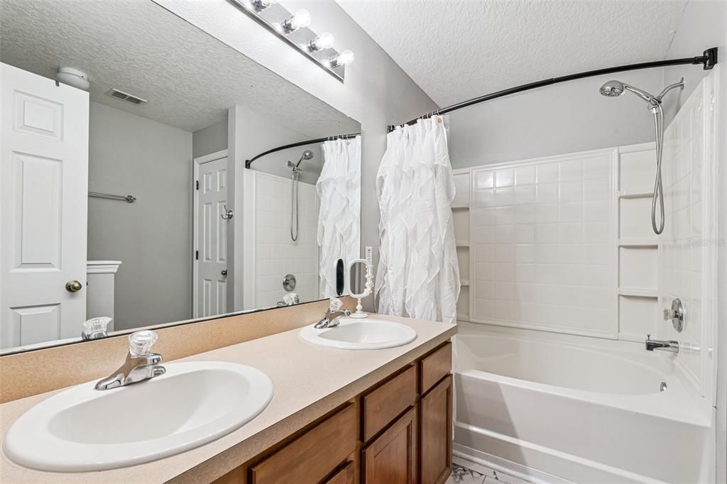 待售: $314,900 (3 贝兹, 2 浴室, 1420 平方英尺)