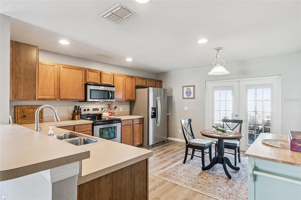 待售: $314,900 (3 贝兹, 2 浴室, 1420 平方英尺)