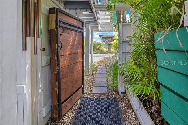 На продажу: $559,000 (5 спален, 3 ванн, 1536 Квадратных фут)