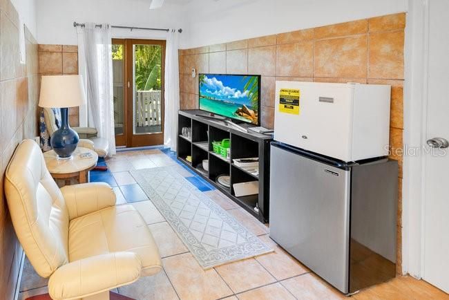 На продажу: $559,000 (5 спален, 3 ванн, 1536 Квадратных фут)