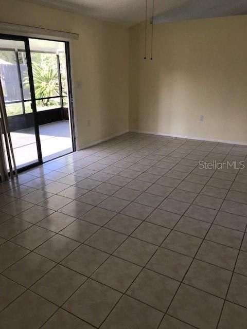 For Sale: $239,900 (3 beds, 2 baths, 1484 Square Feet)