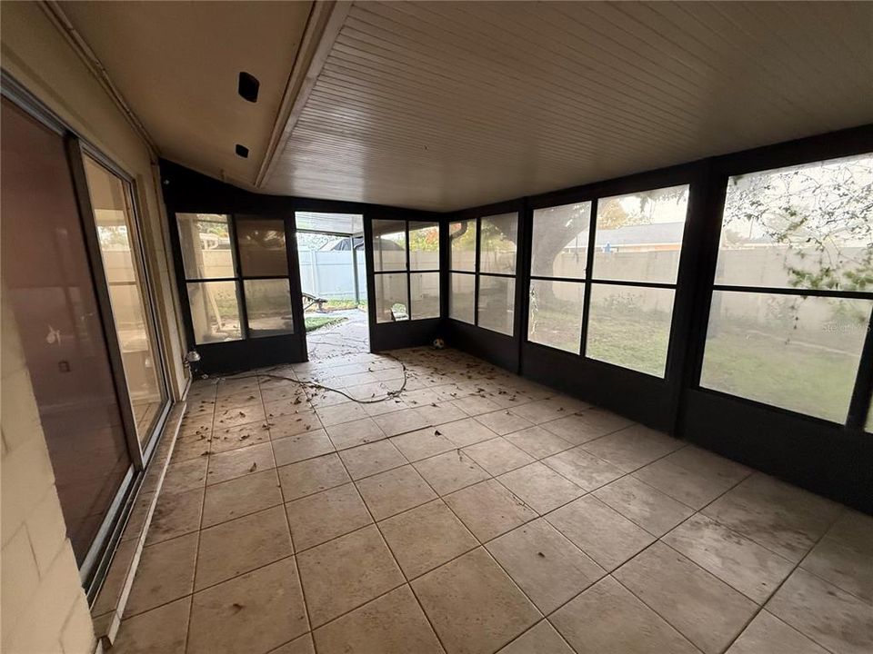 En Venta: $349,900 (3 camas, 2 baños, 1487 Pies cuadrados)