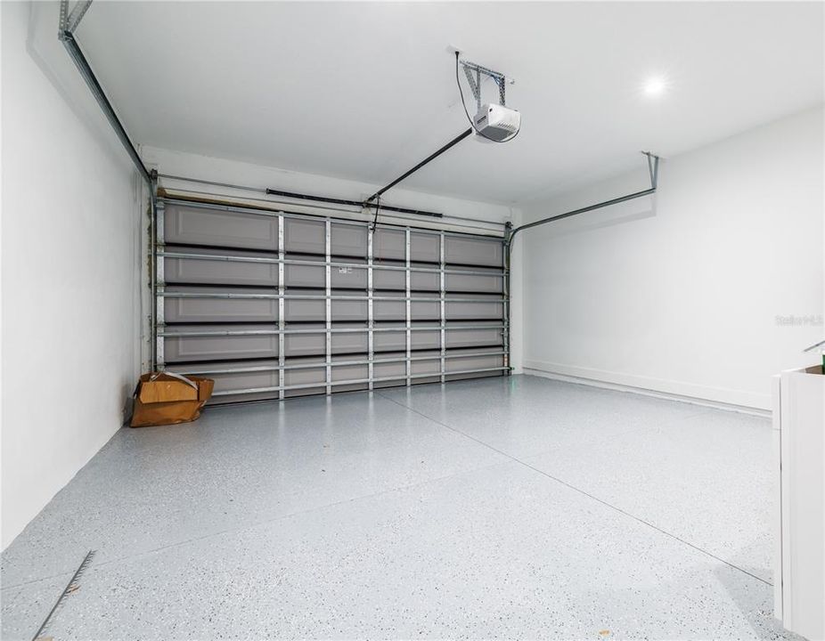 En Venta: $847,900 (4 camas, 3 baños, 2368 Pies cuadrados)