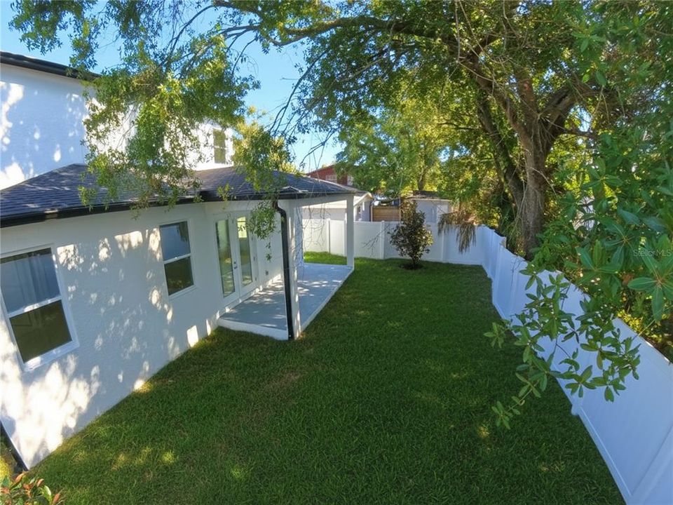 En Venta: $847,900 (4 camas, 3 baños, 2368 Pies cuadrados)
