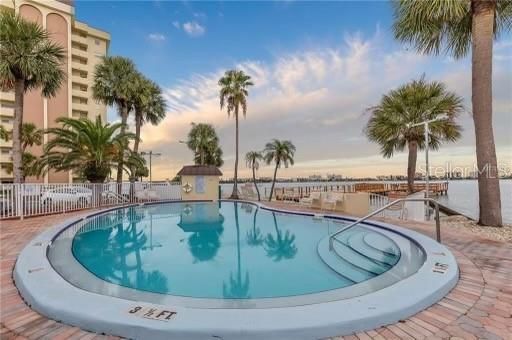 出租: $3,500 (2 贝兹, 2 浴室, 1050 平方英尺)