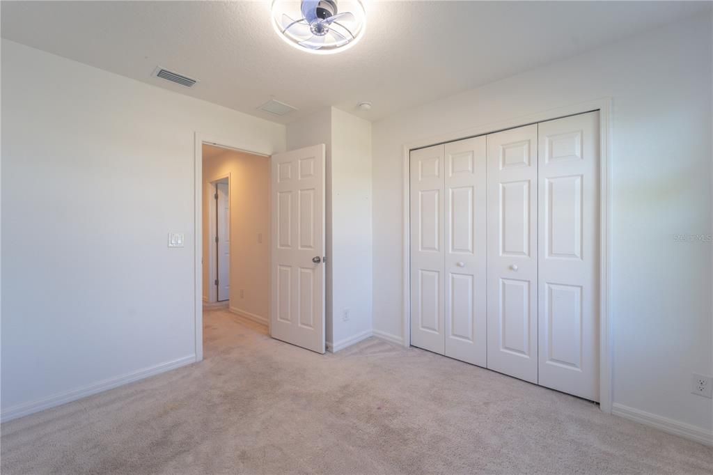 For Rent: $1,800 (3 beds, 2 baths, 1606 Square Feet)