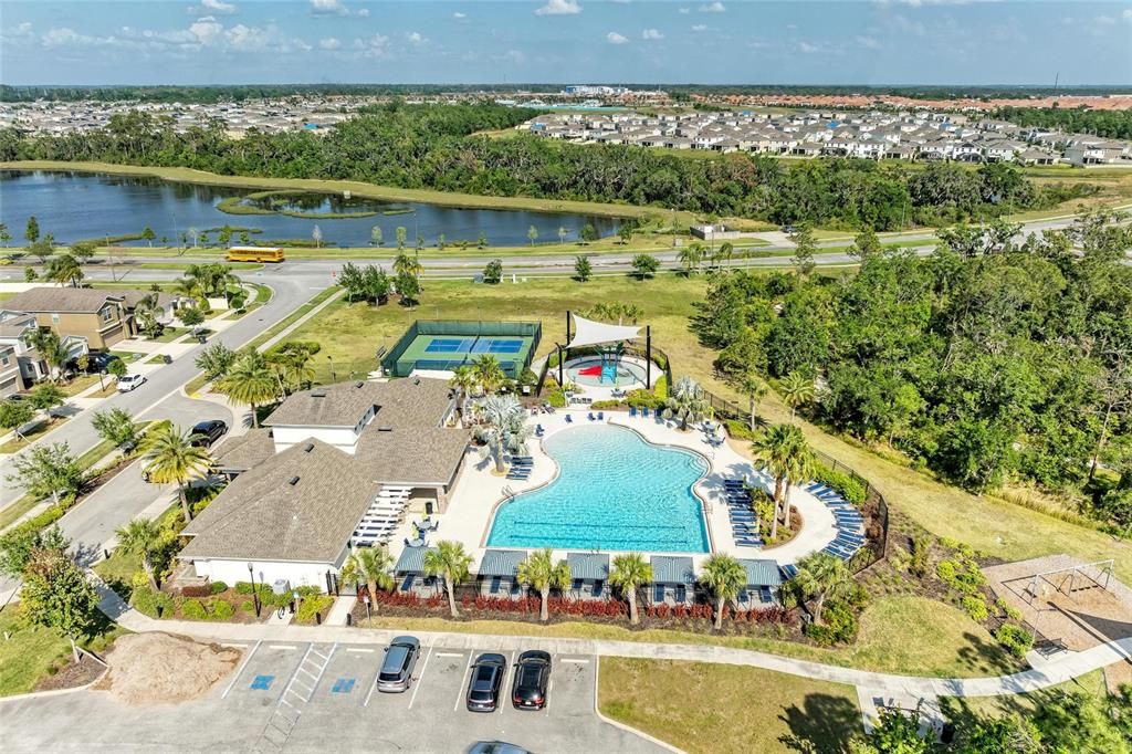 Active With Contract: $325,000 (4 beds, 2 baths, 2035 Square Feet)