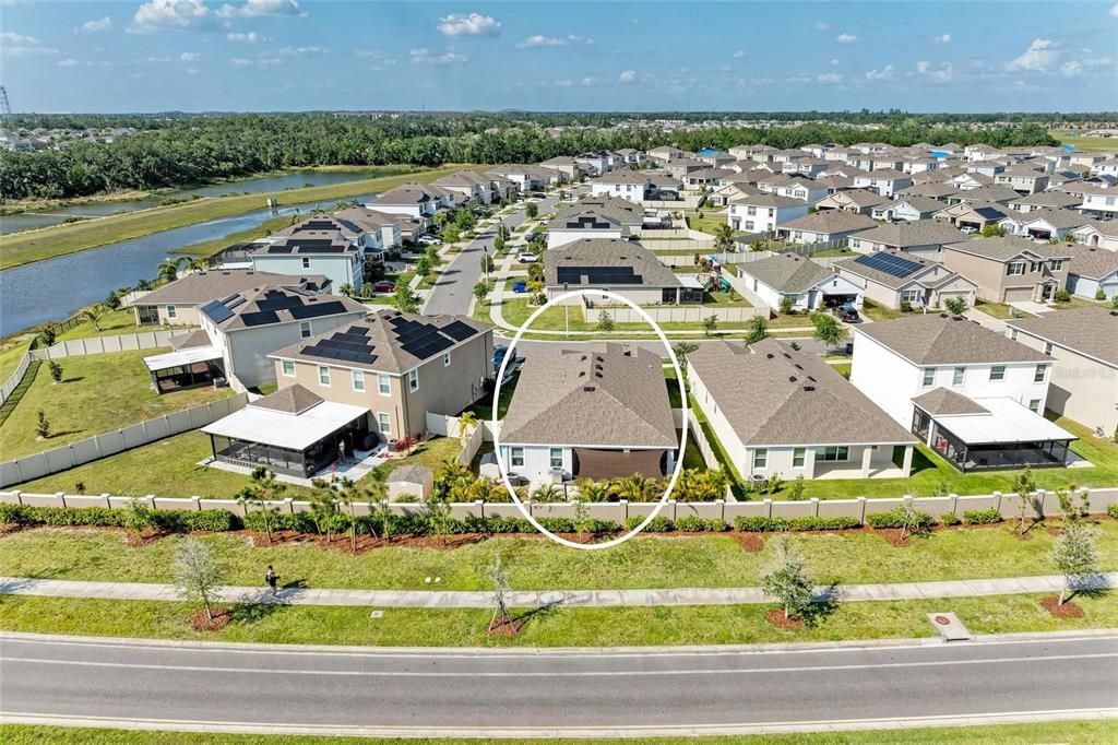 Active With Contract: $325,000 (4 beds, 2 baths, 2035 Square Feet)