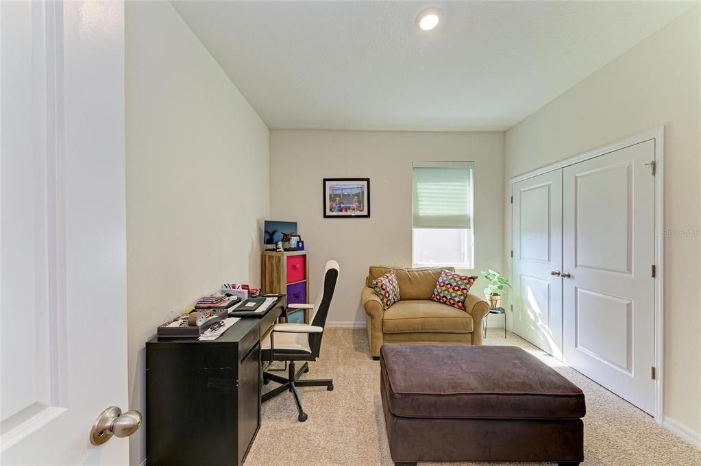 Active With Contract: $325,000 (4 beds, 2 baths, 2035 Square Feet)