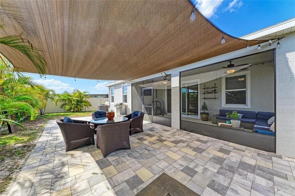 Active With Contract: $325,000 (4 beds, 2 baths, 2035 Square Feet)