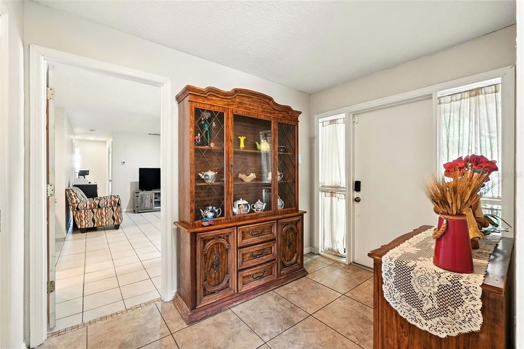 Active With Contract: $499,900 (4 beds, 2 baths, 1849 Square Feet)
