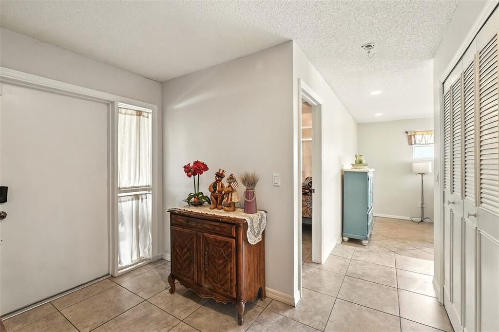 Active With Contract: $499,900 (4 beds, 2 baths, 1849 Square Feet)