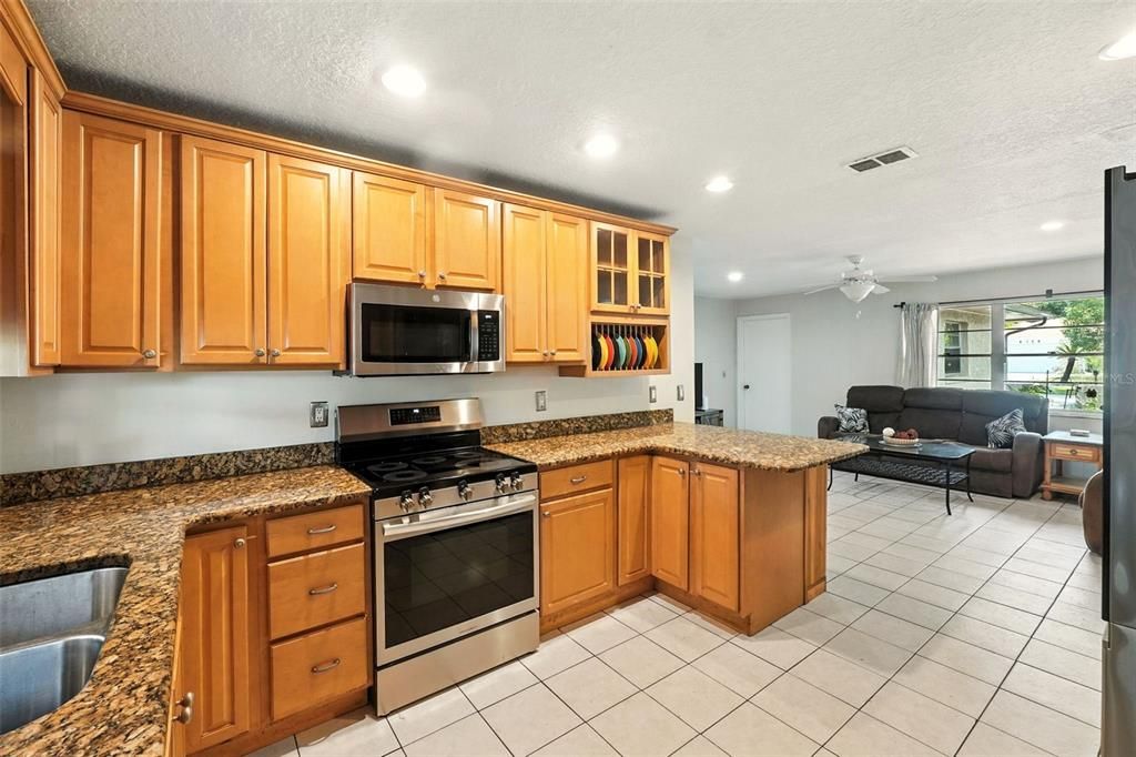 Active With Contract: $499,900 (4 beds, 2 baths, 1849 Square Feet)