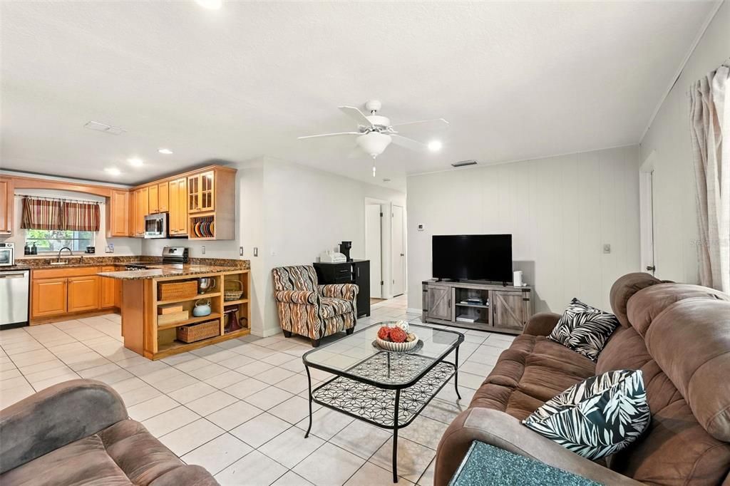 Active With Contract: $499,900 (4 beds, 2 baths, 1849 Square Feet)