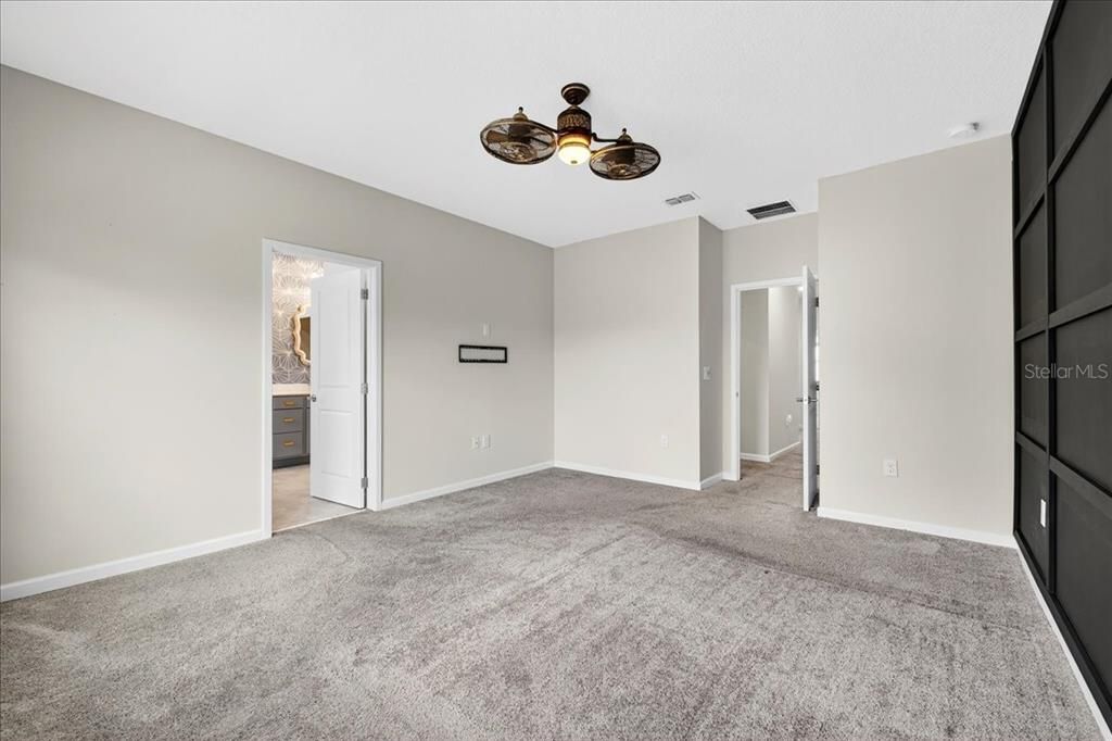 Active With Contract: $334,990 (3 beds, 2 baths, 1741 Square Feet)