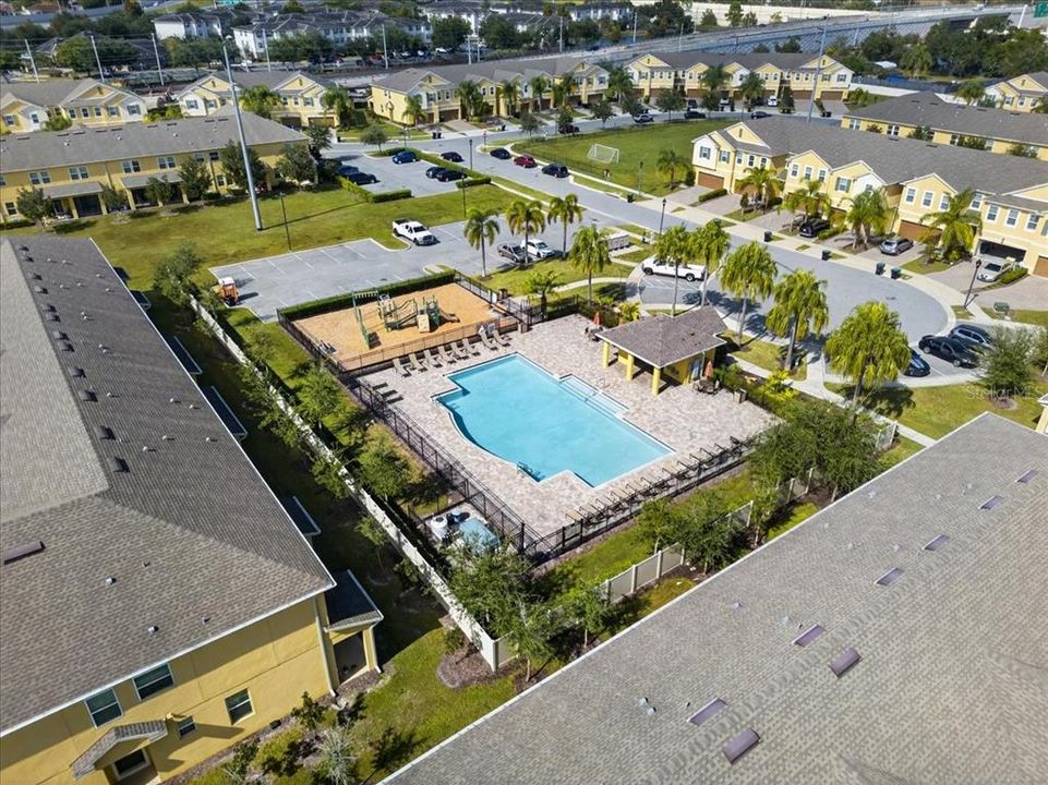 Active With Contract: $334,990 (3 beds, 2 baths, 1741 Square Feet)