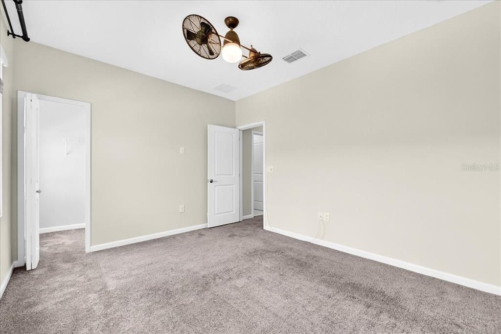 Active With Contract: $334,990 (3 beds, 2 baths, 1741 Square Feet)