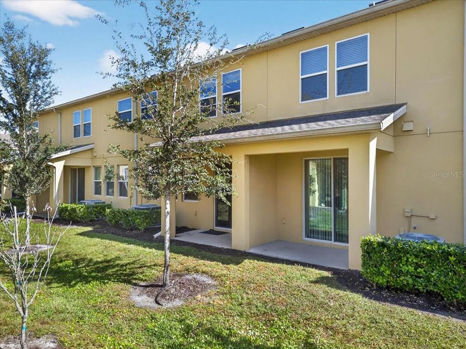 Active With Contract: $334,990 (3 beds, 2 baths, 1741 Square Feet)