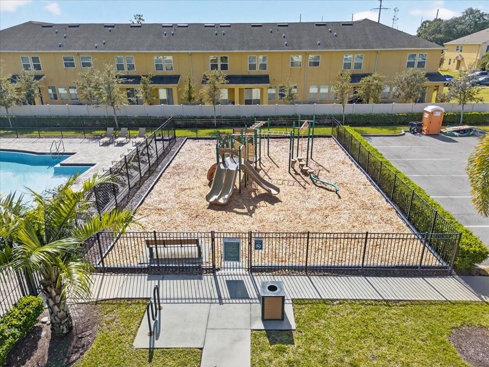 Active With Contract: $334,990 (3 beds, 2 baths, 1741 Square Feet)