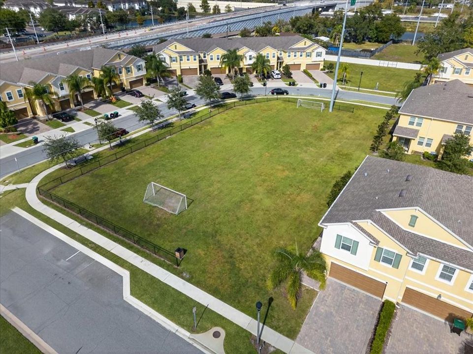 Active With Contract: $334,990 (3 beds, 2 baths, 1741 Square Feet)