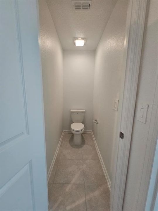 For Rent: $2,100 (4 beds, 2 baths, 1879 Square Feet)