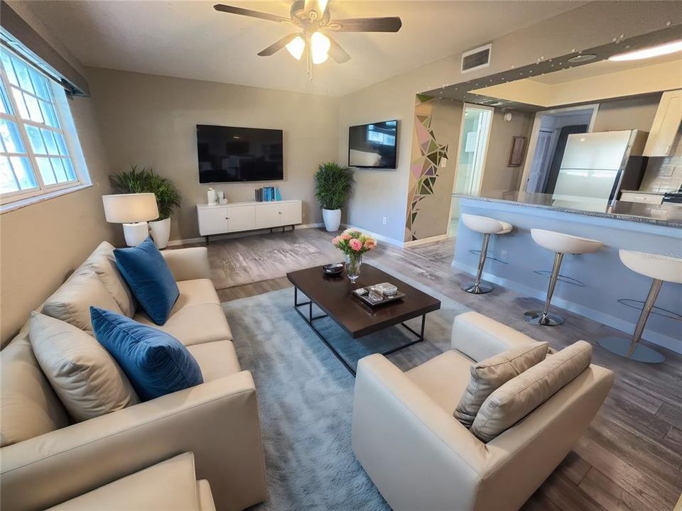 En Renta: $1,525 (1 camas, 1 baños, 700 Pies cuadrados)